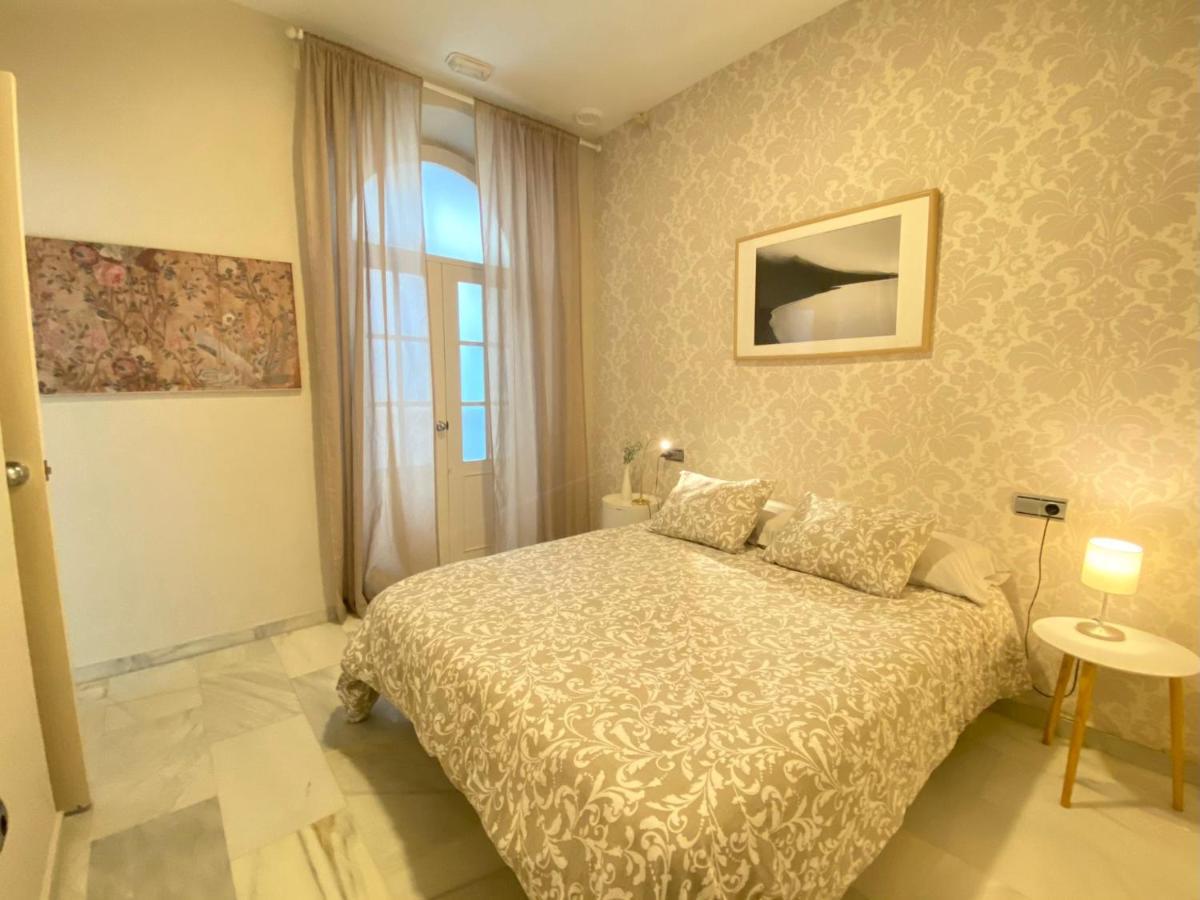 Apartamento Colon 1451 - Pleno Centro Y Wifi Gratis Кадіс Екстер'єр фото